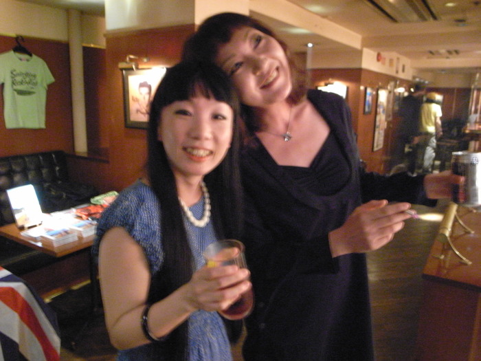 b0189829_23571736.jpg
