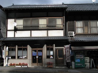 e0202031_22435433.jpg