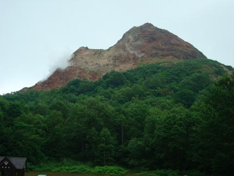 北海道旅行記#3　函館朝市・大沼湖・洞爺湖・昭和新山・大倉山_b0007143_64152.jpg