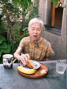 e0200261_14575659.gif