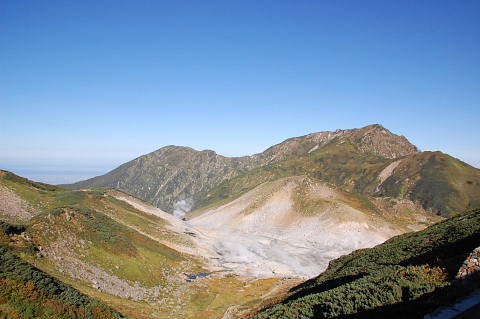 立山から黒部平へ_c0022275_12302422.jpg