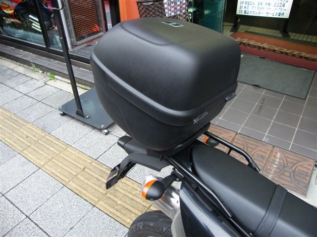 バイクに乗ってドコいこう Klx125 リアキャリア Givi箱取付け