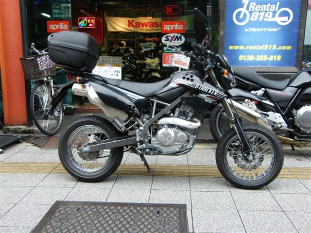 Dトラッカー125/KLX125　グラブバーキャリア登場！！_d0099181_12402880.jpg