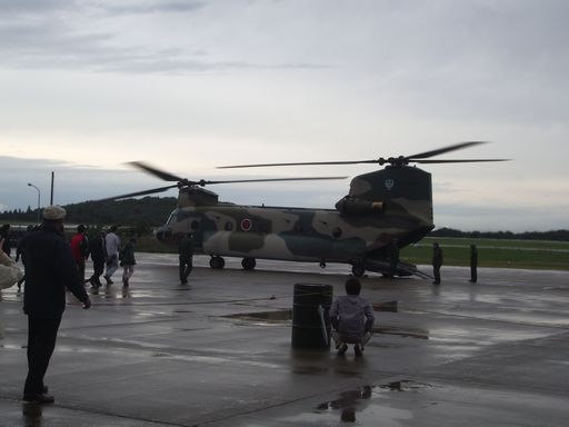 秋田分屯基地航空祭へ・・・＾＾_c0144683_13275054.jpg