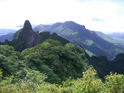 根子岳東峰登山(2)_d0116009_2193127.jpg