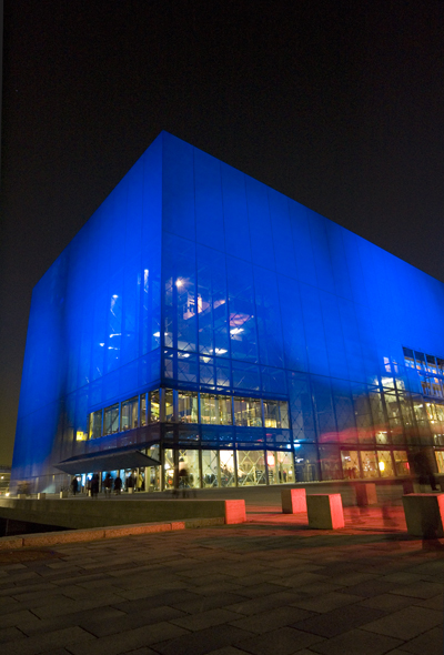 Jean Nouvel\'s Copenhagen Concert Hall Blue Cube　_e0203309_20103967.jpg