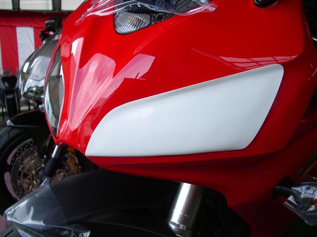 CBR1000RRレース用ライトカバー : 2022CBR600RR&NC750DCTにお CBR1000RRレース用ライトカバー : 2022CBR600RR&NC750DCTにお