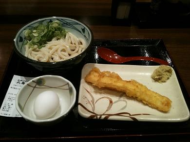 昨夜は「丸亀製麺」で晩ごはん_a0029277_0243428.jpg