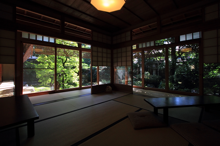真如堂(真正極楽寺)_e0051888_4354647.jpg