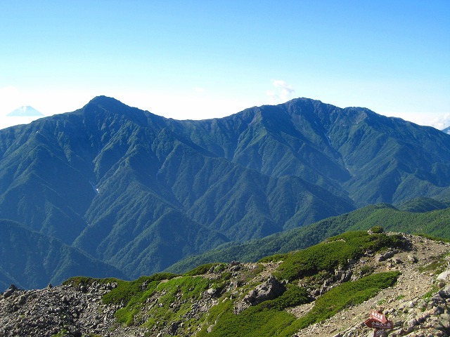 仙丈ヶ岳3033ｍ_c0219866_10184767.jpg