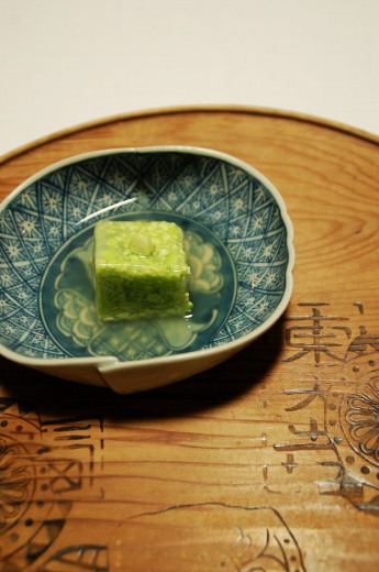 「隣花苑」の蓮華飯_a0169902_23421537.jpg