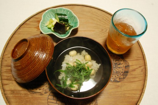「隣花苑」の蓮華飯_a0169902_23564388.jpg