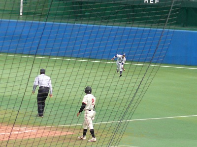 ９月２９日　東都大学野球２部　立正大対日本大_b0166128_13131343.jpg