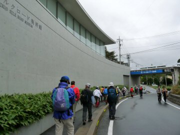 八ヶ岳周遊ウォーク第1回・小淵沢から清里_f0019247_10172676.jpg