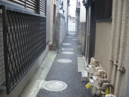 広尾の裏路地を歩く_b0206463_21193194.jpg