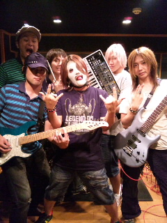 皆様!!僕達DIXIESは新曲をUPしました!!_f0236990_0124078.jpg