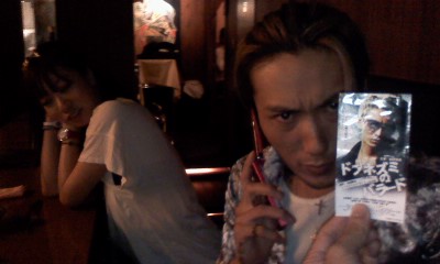 男のドアップ_a0019032_14461517.jpg