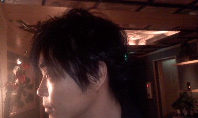 男のドアップ_a0019032_1447135.jpg