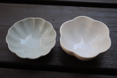 角田 淳 輪花小鉢 高島大樹 白釉花型豆鉢 _c0204333_1811249.jpg