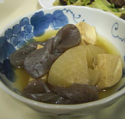 本日のイチオシは...マグロ納豆!_c0119140_1231899.jpg