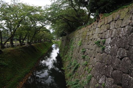 金沢城公園(2)_c0093046_71463.jpg