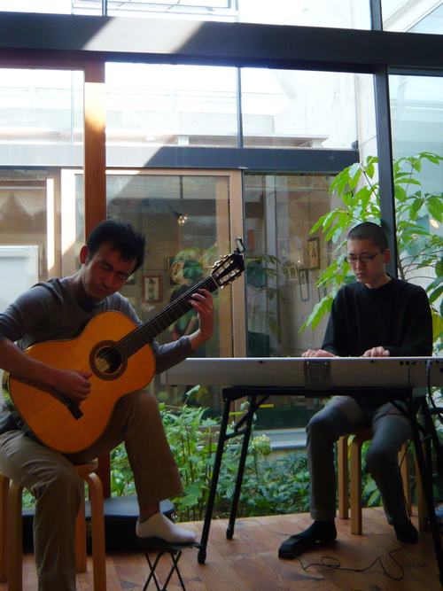 佐野観 &石川征樹 live in ガラスのピラミッド_b0151262_16495311.jpg