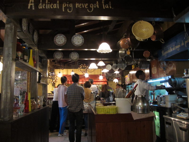自転車でも気軽に立ち寄れるグルメなお店・ルイジアナママ_e0138081_1129768.jpg