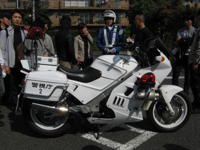 やっぱりトライアンフは最高!?_d0100125_1920117.jpg