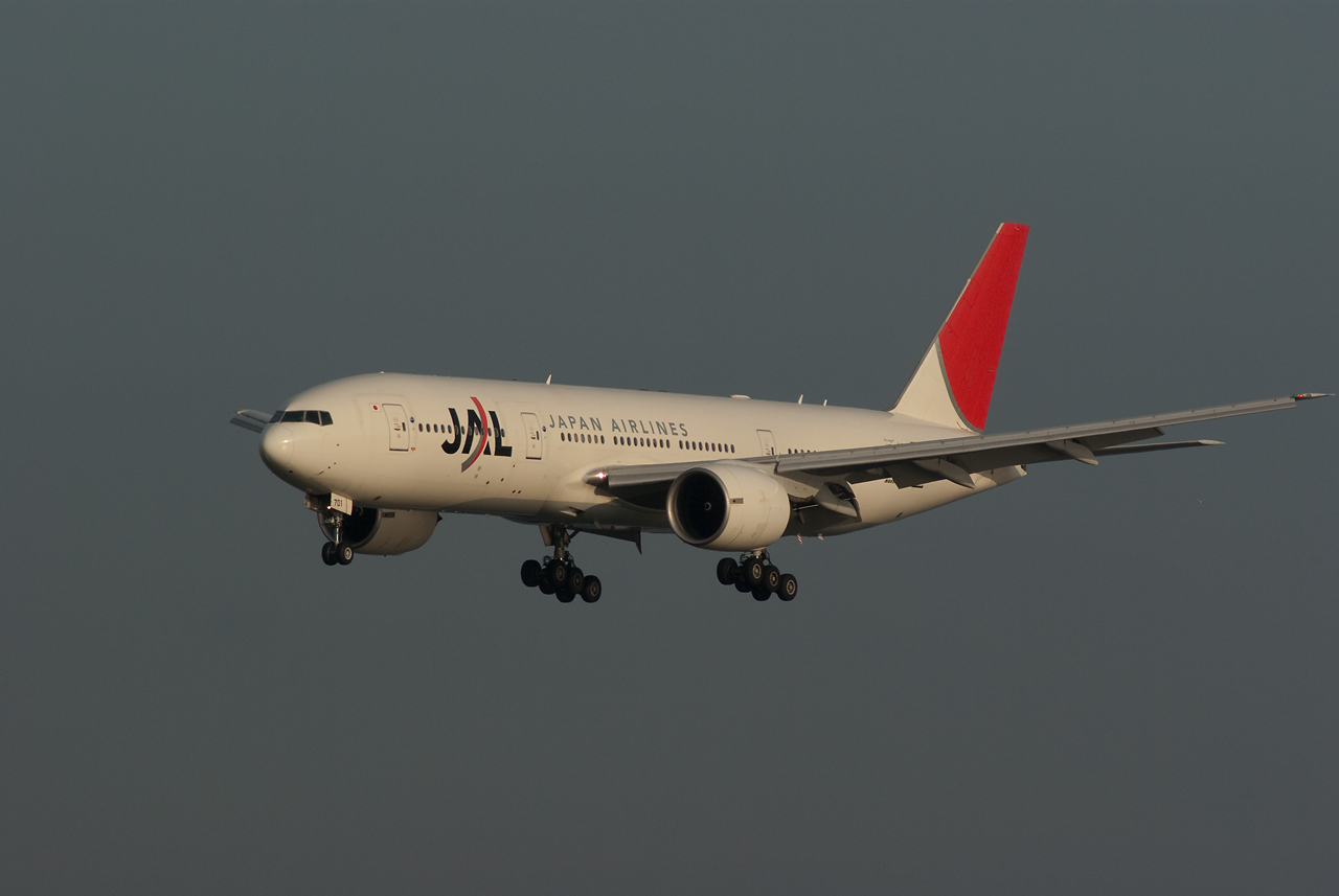 光微笑み風が呼ぶ　－羽田空港－_c0101927_21123984.jpg