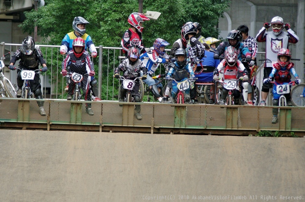 2010JOSF 川口ゴリラ公園１０月定期戦VOL５:ジュニア、ミドル/１４オーバー混走クラス決勝_b0065730_10574911.jpg