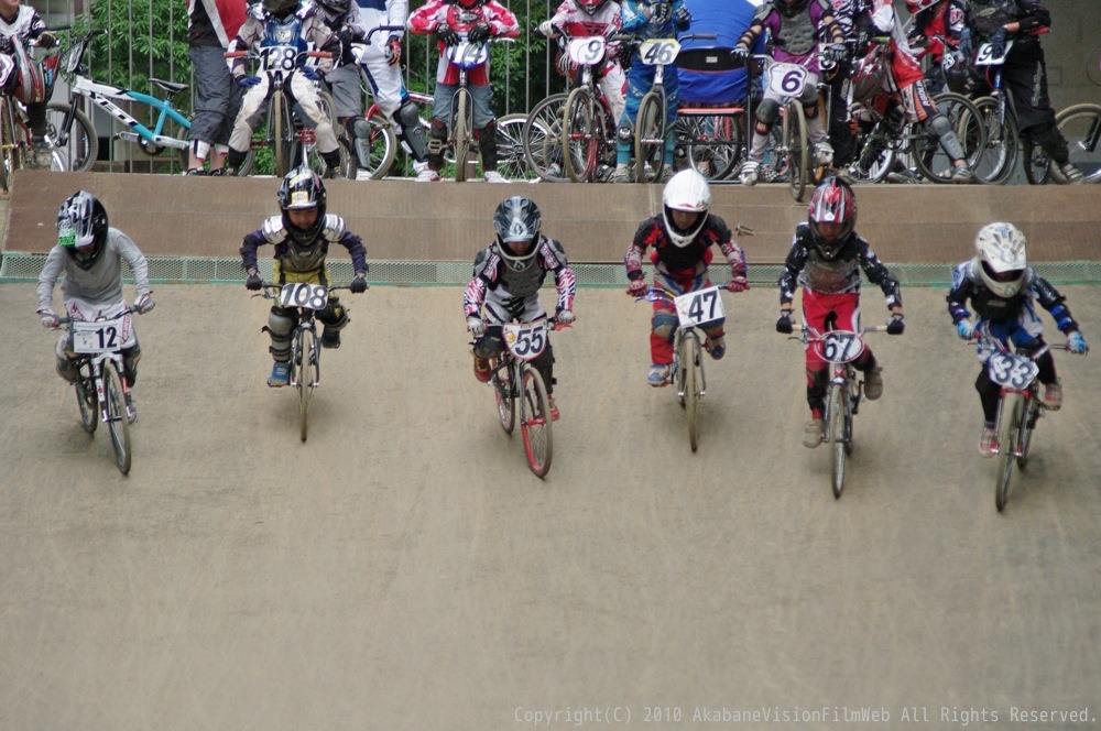 2010JOSF 川口ゴリラ公園１０月定期戦VOL３:クルーザー、ミルキー６／７クラス決勝_b0065730_2161934.jpg