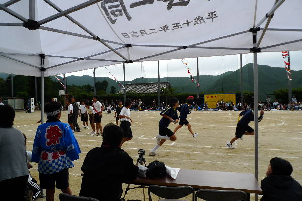 三木小学校の運動会がおこなわれました。_e0111346_63315.jpg