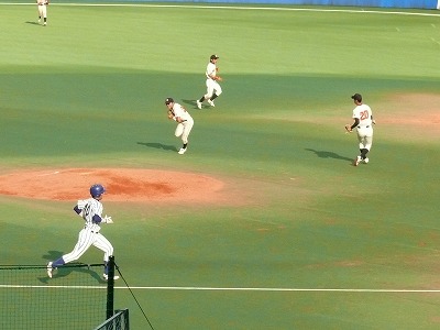 １０月１日　東都大学野球２部　日本大対立正大_b0166128_6171450.jpg
