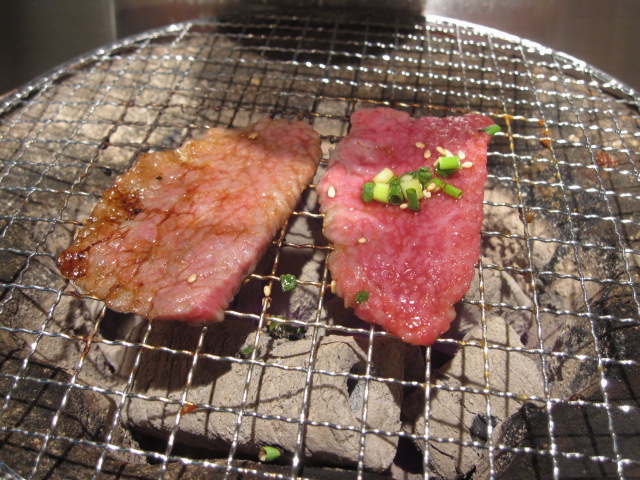 炭火焼肉 仁 の 炭火焼肉王道定食 1 280 平日限定 八王子 無駄遣いな日々