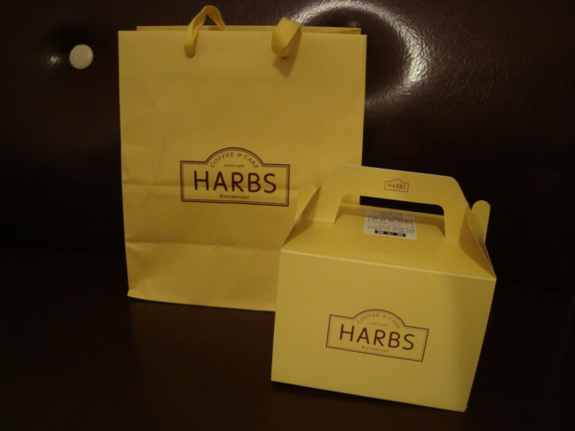 「HERBS」のケーキ_f0232060_23365629.jpg