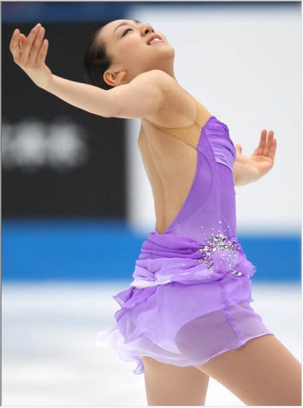 ステキな写真が多いので：浅田真央選手　ジャパンオープン2010_b0038294_7493593.jpg