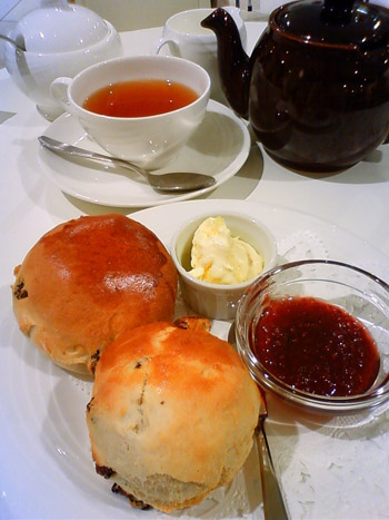 f0165303_02139.jpg