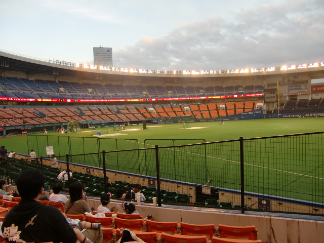 千葉マリンスタジアムに行ってきました｛2010年9月｝_f0233310_9115058.jpg