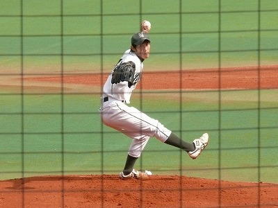 10月5日 東都大学野球2部 拓殖大対東農大 _b0166128_1147872.jpg