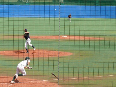 10月5日 東都大学野球2部 拓殖大対東農大 _b0166128_1225050.jpg