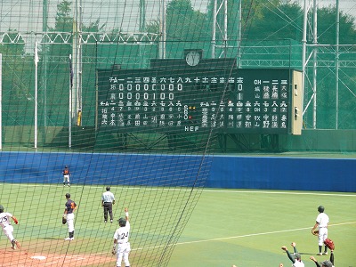 １０月５日　東都大学野球２部　拓殖大対東農大　_b0166128_1244845.jpg