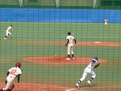 １０月５日　東都大学野球２部　日本大対駒澤大_b0166128_1247443.jpg