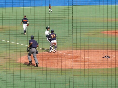 10月5日 東都大学野球2部 拓殖大対東農大 _b0166128_1262237.jpg