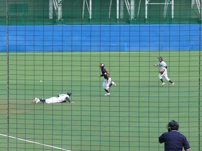 10月6日 東都大学野球2部 東農大対拓殖大_b0166128_156223.jpg