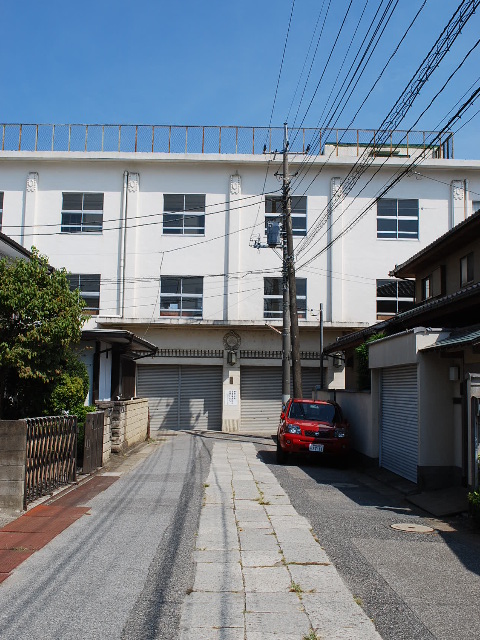 千葉県野田市立中央小学校(昭和モダン建築探訪)_f0142606_823455.jpg