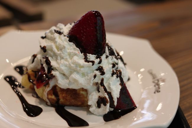 韓国旅行その19 「Caffe Beneで最後のスイーツ」_d0148729_2372431.jpg