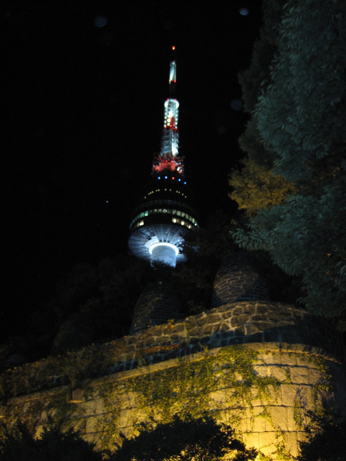 f0236260_2222487.jpg