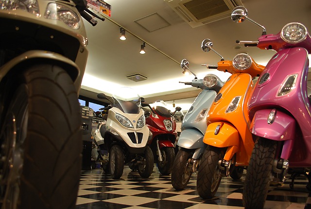 PIAGGIO MP3 HYBRID _d0099181_1735361.jpg