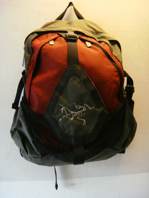 ARC'TERYX WIRE : REISSUE VINTAGE&SELECT WEAR ARC'TERYX WIRE : REISSUE VINTAGE&SELECT WEAR