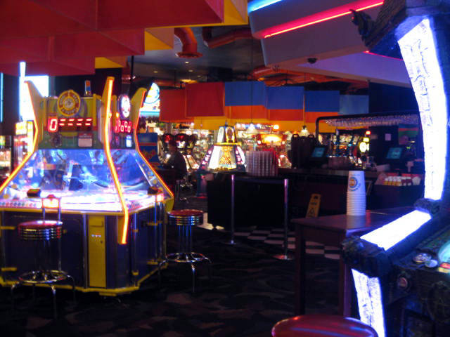 ハワイのゲームセンター Lilyrose Melody